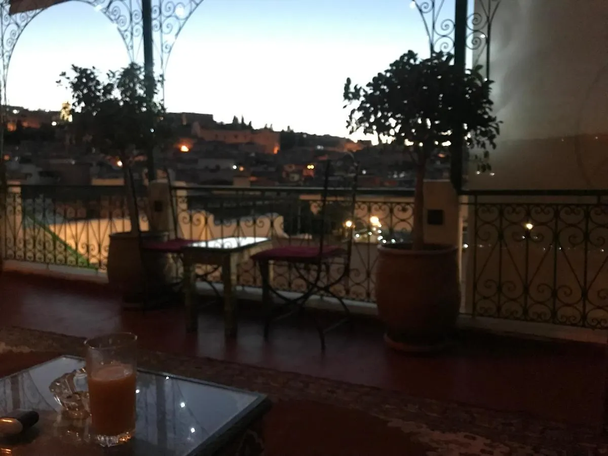 Riad Taj Salma Fez 3*,