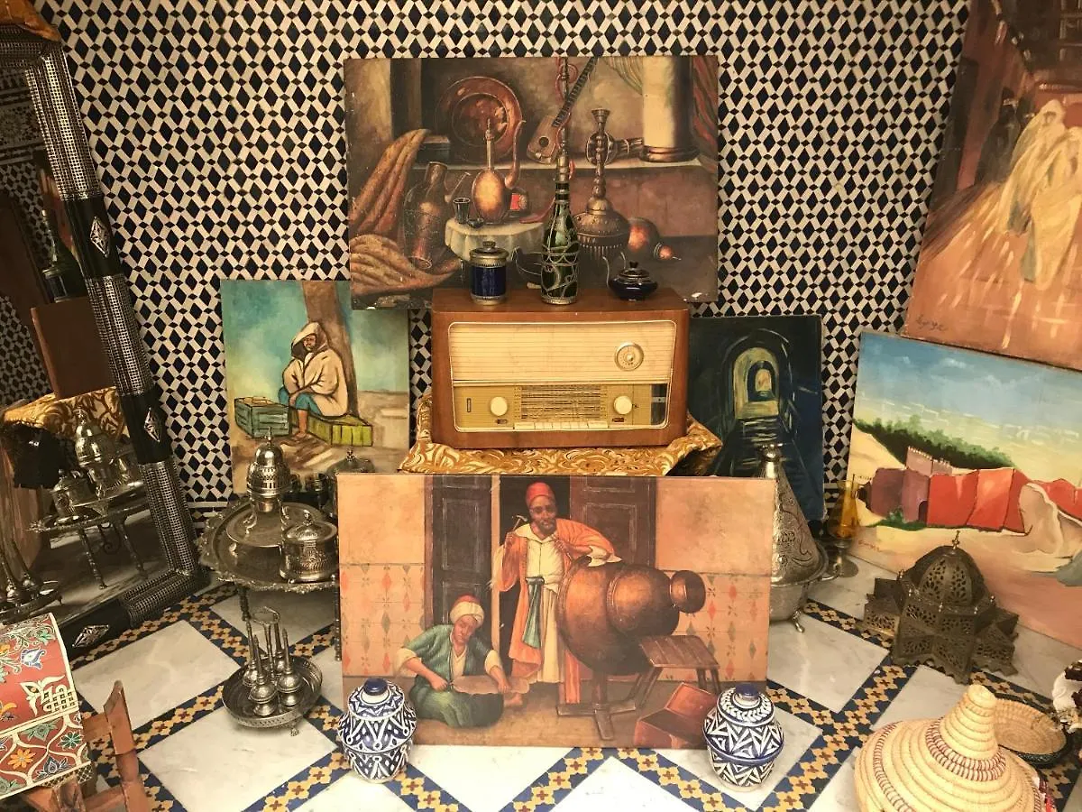 Riad Taj Salma Fez 3*,